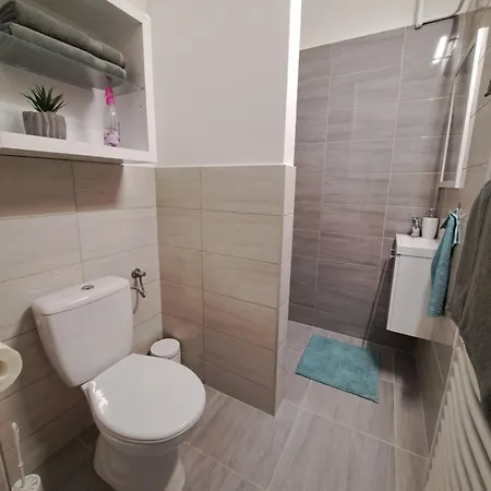 شقة Berilo Vendeghaz فيلاني