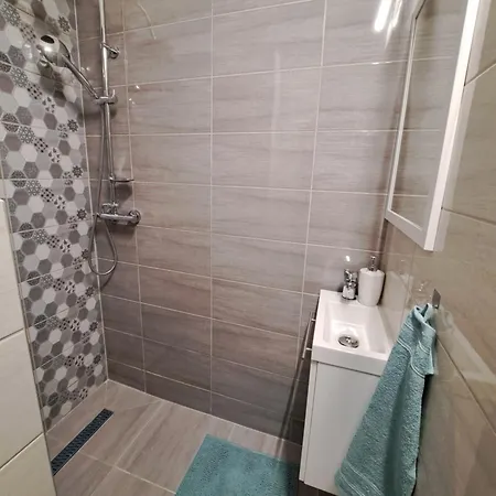 Berilo Vendeghaz Apartament Villány